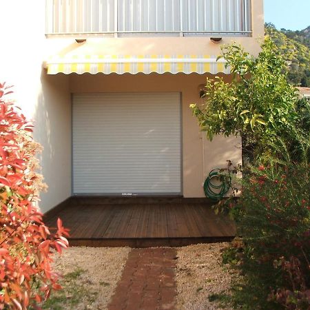 Au Coin De L'Olivier Apartamento Le Lavandou Exterior foto