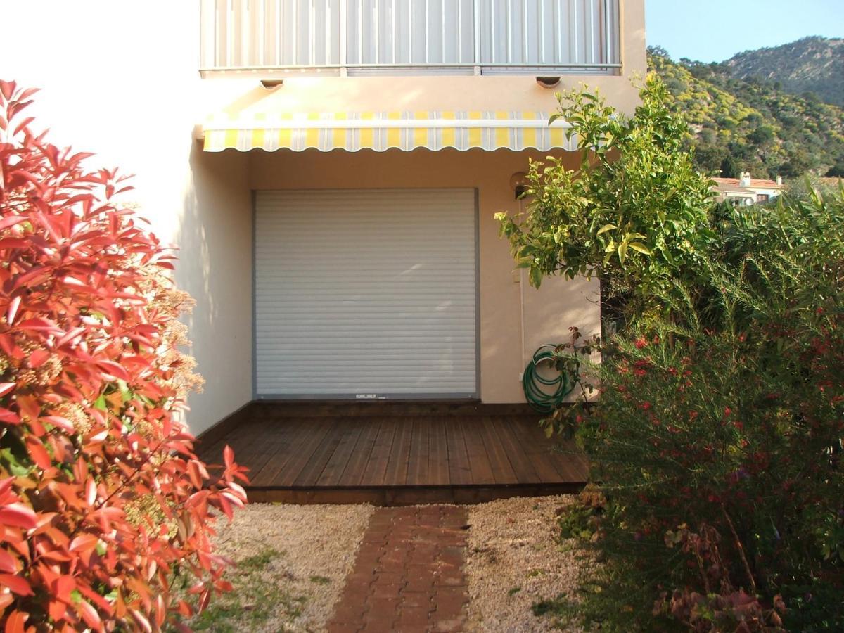 Au Coin De L'Olivier Apartamento Le Lavandou Exterior foto